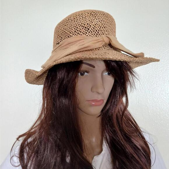 Accessories - Vintage 70s/70s tan woven boho bucket‎ hat